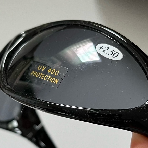 Sunglasses Bifocal Lens Small Insert In Lower Lens With Box UV 400 2.50 - Picture 14 of 16